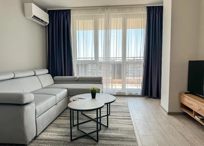 1br With Panoramic View Balcony And Designated Parking Space *