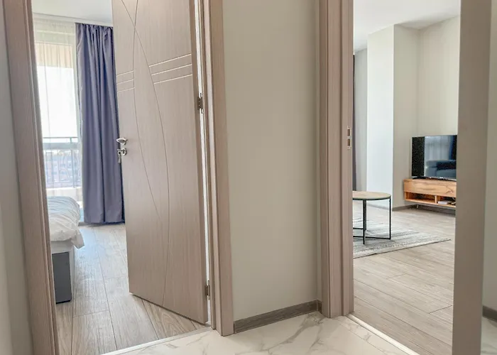 1br With Panoramic View Balcony And Designated Parking Space 普罗夫迪夫