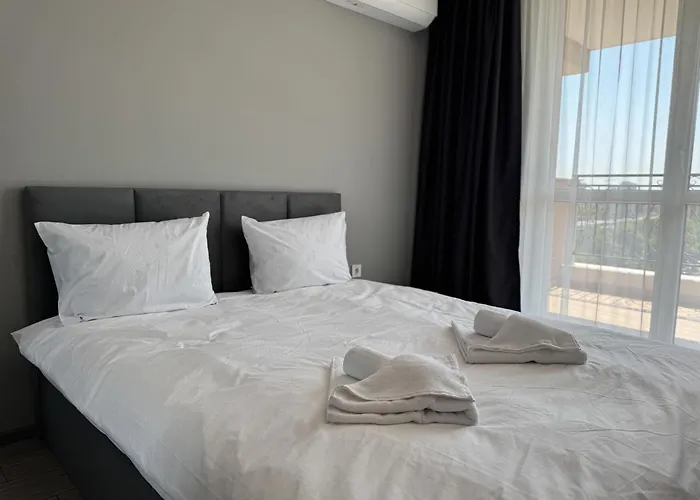 1br With Panoramic View Balcony And Designated Parking Space 公寓 *