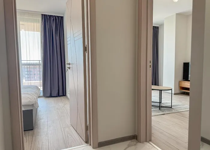 1br With Panoramic View Balcony And Designated Parking Space *