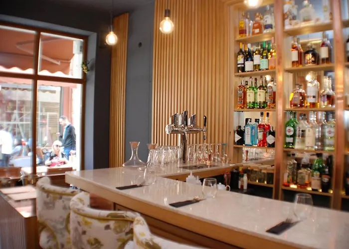 1br With Panoramic View Balcony And Designated Parking Space *