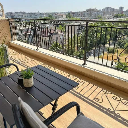 Stylish 1br - Free Parking & Panoramic View By Flat Manаger Apartment Plovdiv