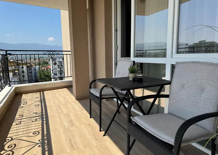 Apartment 1br With Panoramic View Balcony And Designated Parking Space Plovdiv